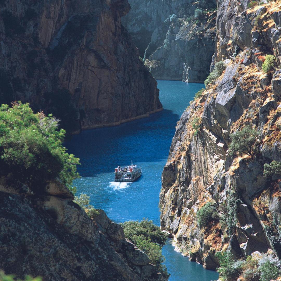 El Lagar Del Abuelo En Los Arribes Del Duero, Badilla, Zamora Luaran gambar
